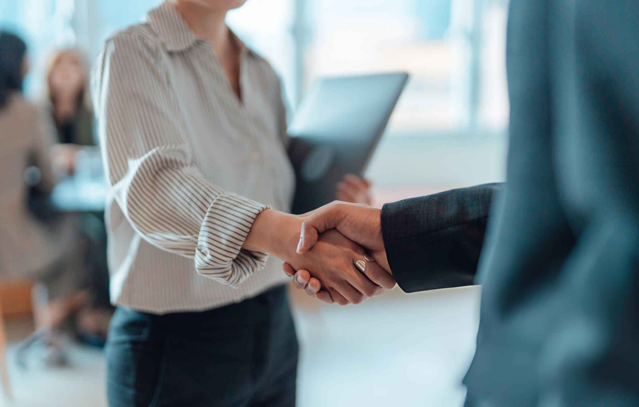 Teacher presenting to students